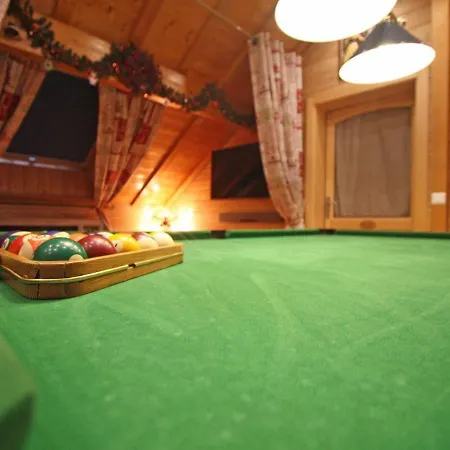 Holiday home Montagne Avec Spa, Sauna & Proche Pistes - - Fr-1-589-114 *