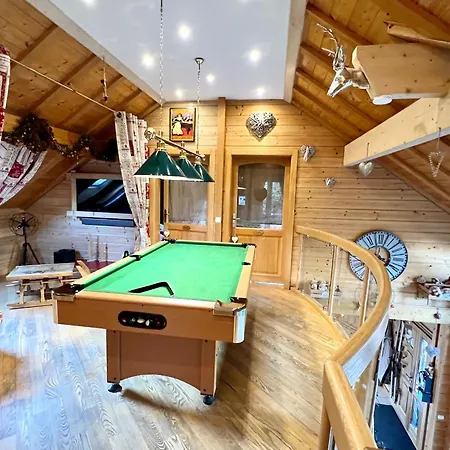 Holiday home Montagne Avec Spa, Sauna & Proche Pistes - - Fr-1-589-114